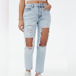 Aeropostale high rise ripped stretch mom jeans